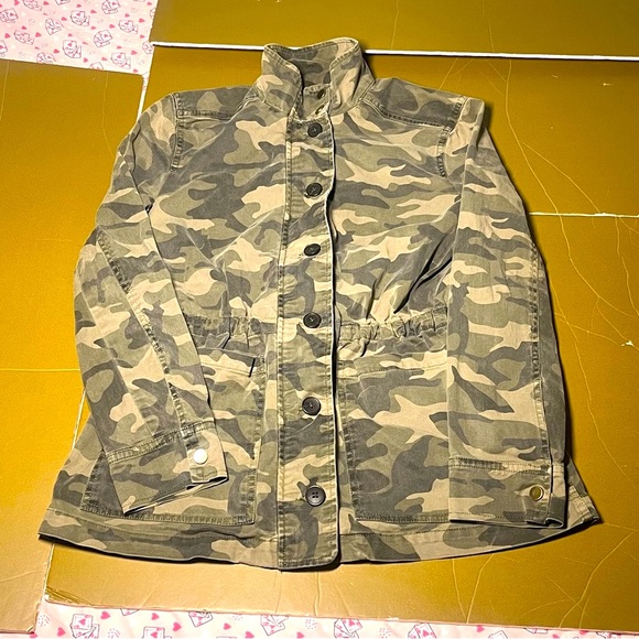 Lucky Brand Small Womens Camo Jacket Lightweight Cinched Waist Drawstring Green - Picture 1 of 16